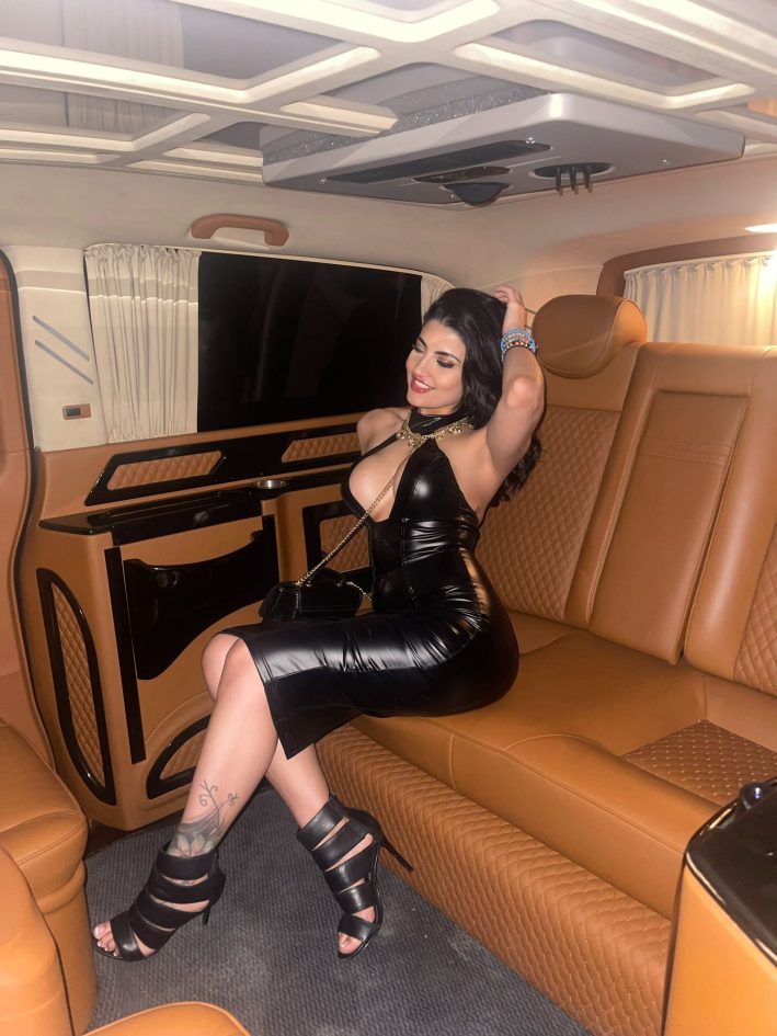 0b1d3dd7-e30a-40ac-bff0-d94017360b54