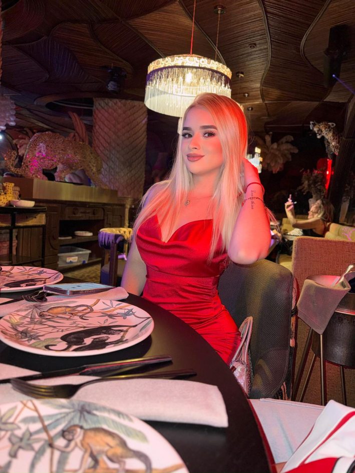 19631729-f079-4e0b-b9ad-4458a309a572