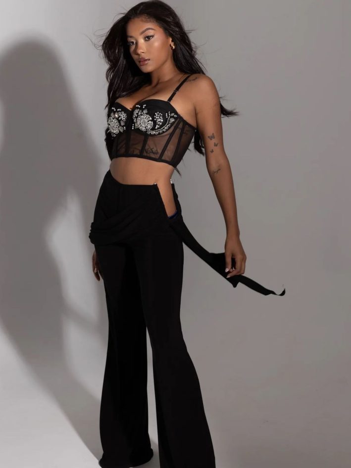 1b249c3b-aa00-455d-a2be-7b25c48b5b8e