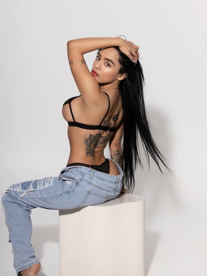 9527e7fc-90f8-4744-b2cc-9dd735b92129